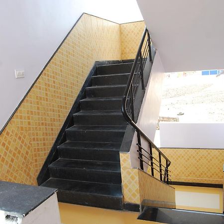 Hotel Utsav Shirdi Extérieur photo
